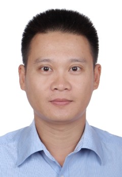 黄黎明  党委委员、副院长